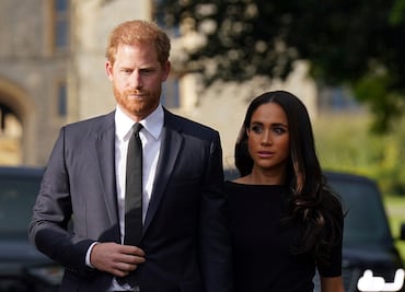 El Príncipe Harry está “arrepentido” de haber dejado a la familia real por Meghan Markle