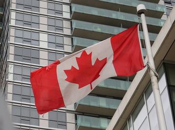 ¿Quién puede solicitar un permiso de trabajo abierto en Canadá?