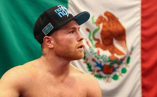 Saúl 'Canelo' Álvarez anuncia pelea ante el ruso Bivol en mayo