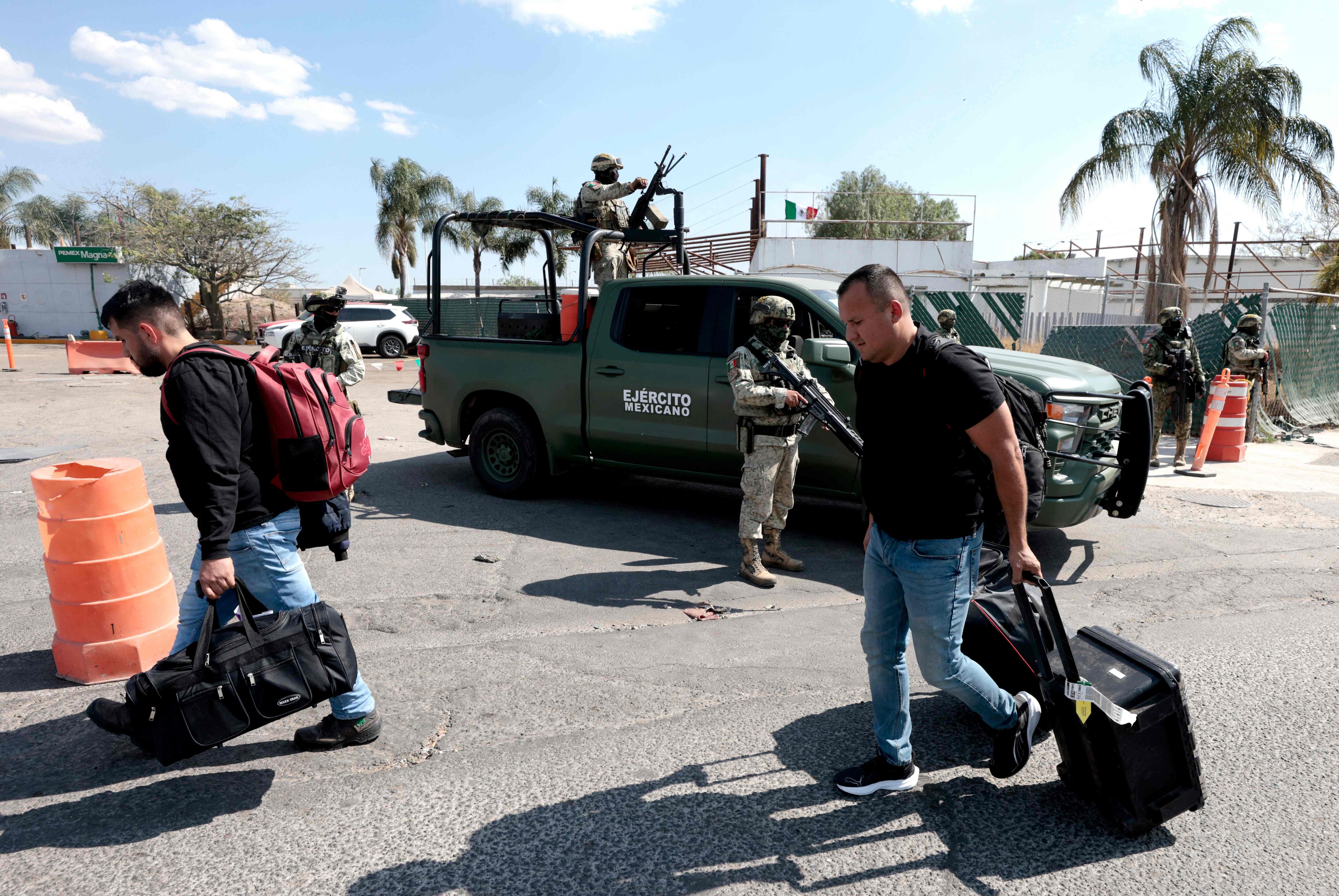 ¿Qué vuelos siguen cancelados en Puerto Vallarta hoy tras la violencia ...
