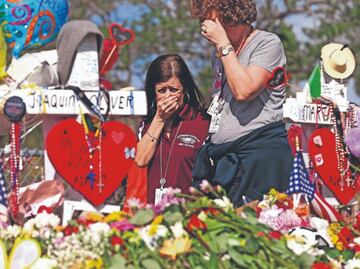 Tirador de primaria en Texas mostró su armamento en redes sociales