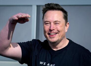 Tesla pagará a Elon Musk 50 mil millones de dólares; "Maldita sea, los amo", dice