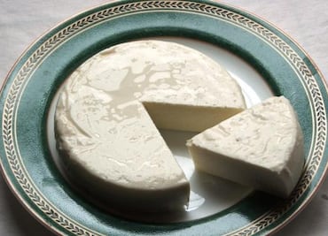 Alertan en EU por salmonela altamente resistente en queso mexicano