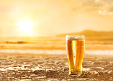 Aumenta precio de cerveza en México ante demanda por olas de calor