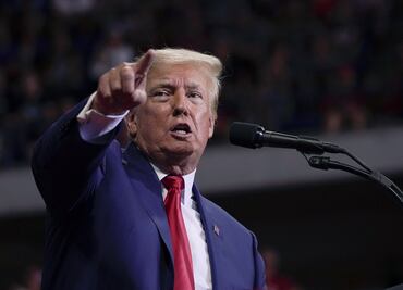 Justicia de EU avala que perito supervise los documentos de Trump