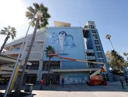 Dodgers rendirán homenaje a Fernando Valenzuela; usarán parche con el número 34 en la Serie Mundial