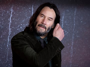 Lo más tierno que verás hoy. Keanu Reeves se declara “rey de los cachorros” en programa de TV