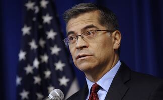 Xavier Becerra, el primer latino en encabezar el Departamento de Salud