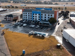 Fuga de gas en Oklahoma: nube tóxica obliga a evacuar a cientos y deja decenas de hospitalizados