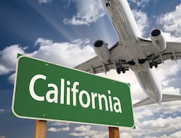 Coronavirus: ¿Se puede viajar desde México a Estados Unidos por avión?