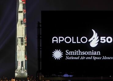 'Transforman' el Monumento a Washington en el cohete de ‘Apollo 11’