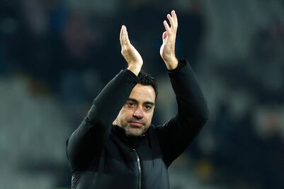 OFICIAL: Xavi se va del Barcelona. ¿Quién tomará el mando? ¿Y Rafa Márquez?