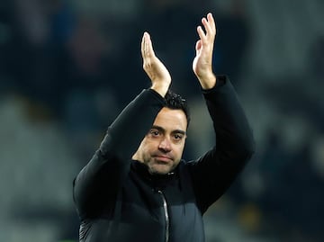OFICIAL: Xavi se va del Barcelona. ¿Quién tomará el mando? ¿Y Rafa Márquez?