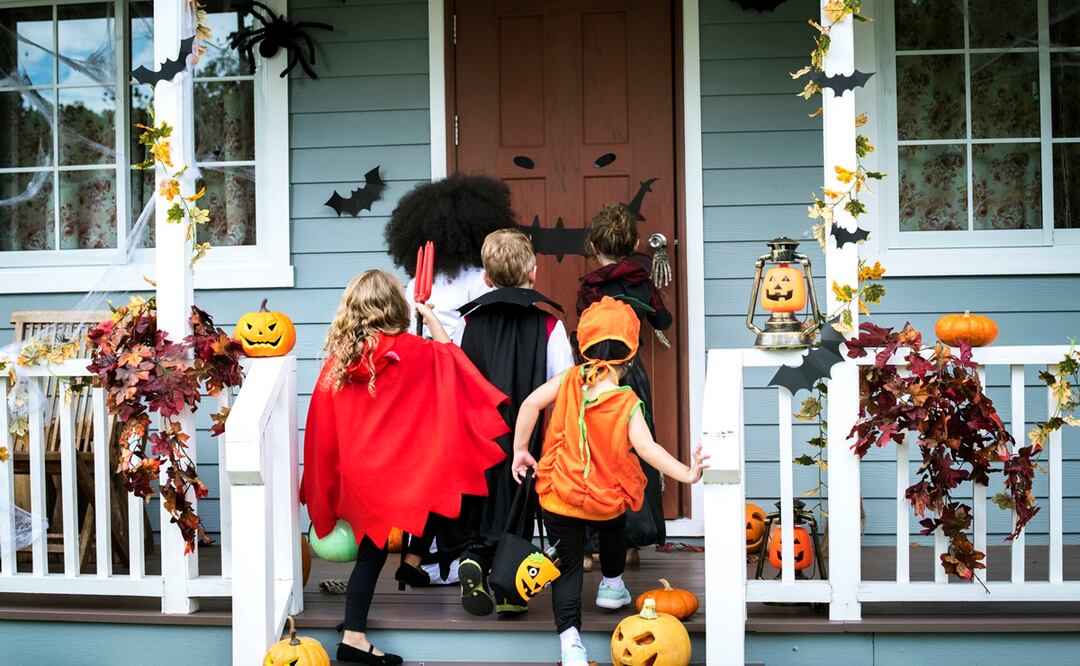 Una de las costumbres más arraigadas de Halloween es la de disfrazarse. Foto: iStock
