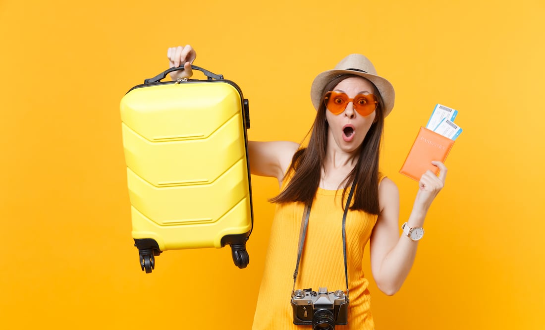 7 cosas que debes evitar al comprar vuelos en temporada vacacional. iStock/ViDi Studio