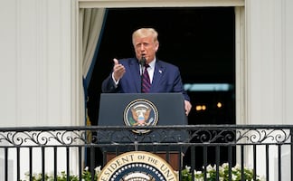 Trump dice que vacuna contra Covid-19 podría estar 'en semanas'