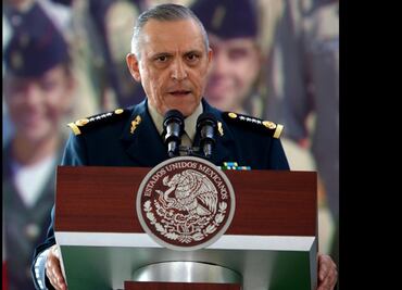 Salvador Cienfuegos, ex secretario de Defensa de Peña Nieto, detenido en EU