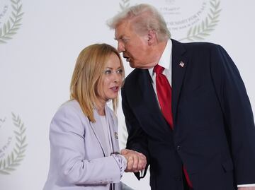Trump elogia la “belleza” de Giorgia Meloni en plena cumbre sobre Gaza y desata polémica mundial