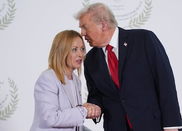 Trump elogia la “belleza” de Giorgia Meloni en plena cumbre sobre Gaza y desata polémica mundial
