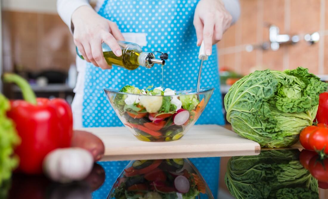 Dieta Mediterránea; la mejor del 2024 para bajar de peso y cuidar la salud; según expertos. Foto: iStock-zoff-photo