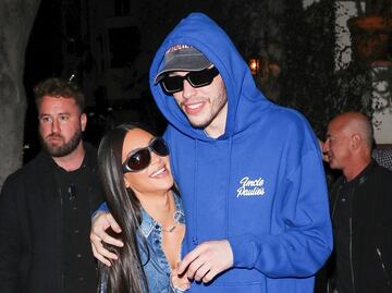 Kim Kardashian y Pete Davidson salen en cita doble con Jeff Bezos y su novia