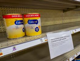 Abbott acuerda reabrir planta que produce leche de fórmula y lamenta escasez