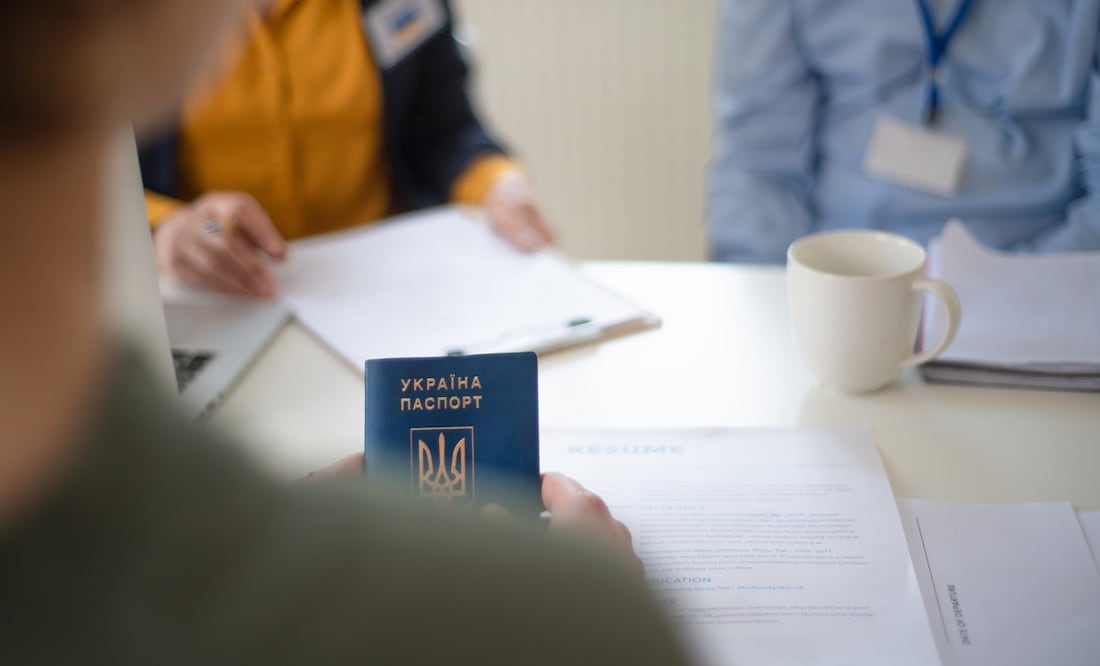 Empresa de Domino's Pizza pagará multa tras violar leyes de inmigración". Foto Istock / Halfpoint