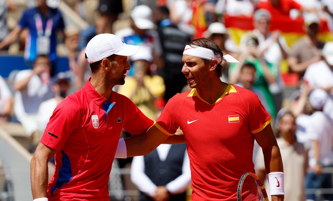 Novak Djokovic rinde homenaje a Nadal: "Tu legado vivirá por siempre". (Tenis, Abierto, Francia, España) EFE/EPA/FRANCK ROBICHON