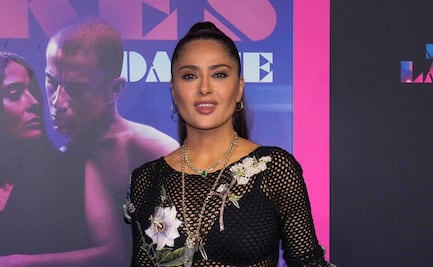 El vestido transparente con el que Salma Hayek lució su lencería en premiere