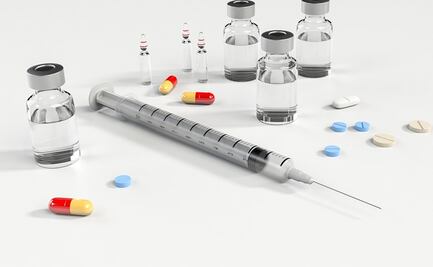 OPS critica uso de antibióticos en enfermos Covid; alerta de desabasto