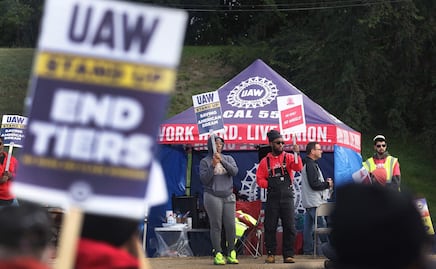 Sindicato amplía huelga automotriz en Estados Unidos al sumar otros 8 mil 700 empleados