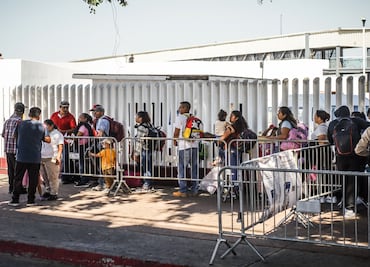 Trump planea grandes centros de detención para inmigrantes ilegales previo a su expulsión