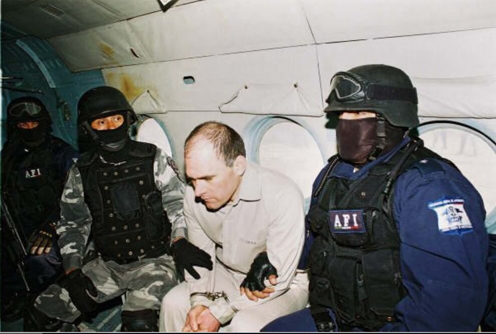 El exlíder del Cartel del Golfo Osiel Cárdenas sale de una prisión de EEUU tras 17 años. Foto Archivo EFE/PGR