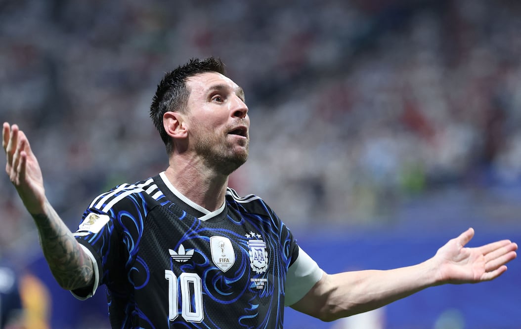 Messi niega favoritismo de la FIFA e Infantino: “Duela a quien le duela, nadie nos ha regalado nada”. (Photo by Thomas COEX / AFP)