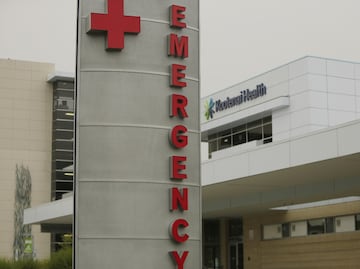 Policía inmoviliza a anciana con pistola de electrochoques; queda hospitalizada