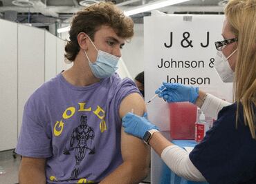 Las empresas de EU que exigen la vacuna anticovid a sus trabajadores