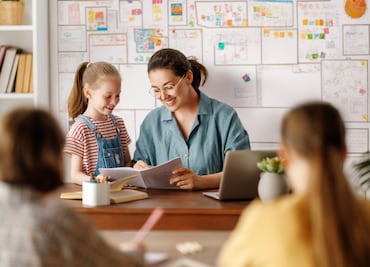 Día del Maestro: ¿Cuándo se festeja y cuál es su salario promedio en Estados Unidos?