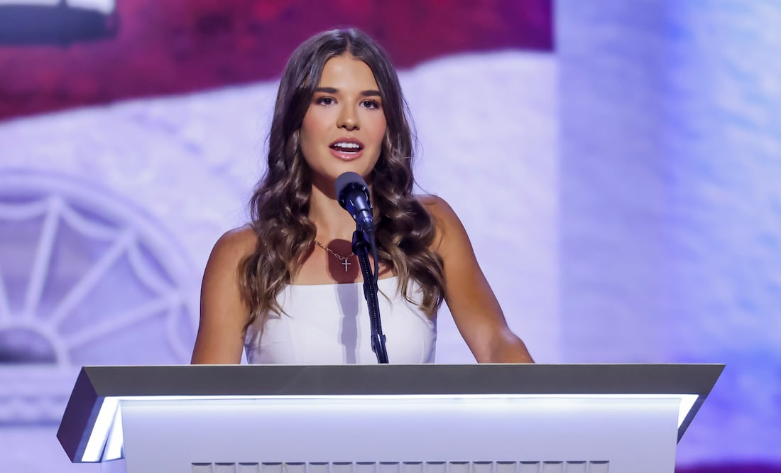 Ella es Kai, la nieta de Donald Trump que lo apoya en la campaña presidencial. ¿Cuántos años tiene? Foto: EFE