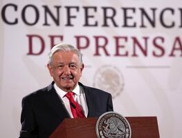 AMLO promete seguir de cerca la pelea de Marco Verde por el oro olímpico