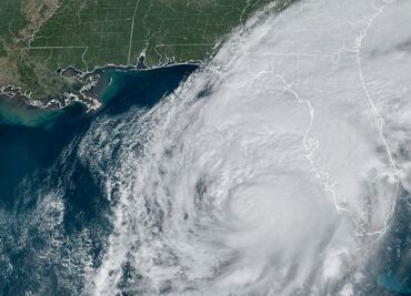 Huracán Milton crece de tamaño a medida que se acerca a la costa oeste de Florida