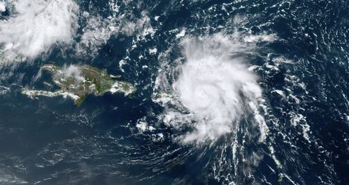 Florida declara estado de emergencia por huracán Dorian