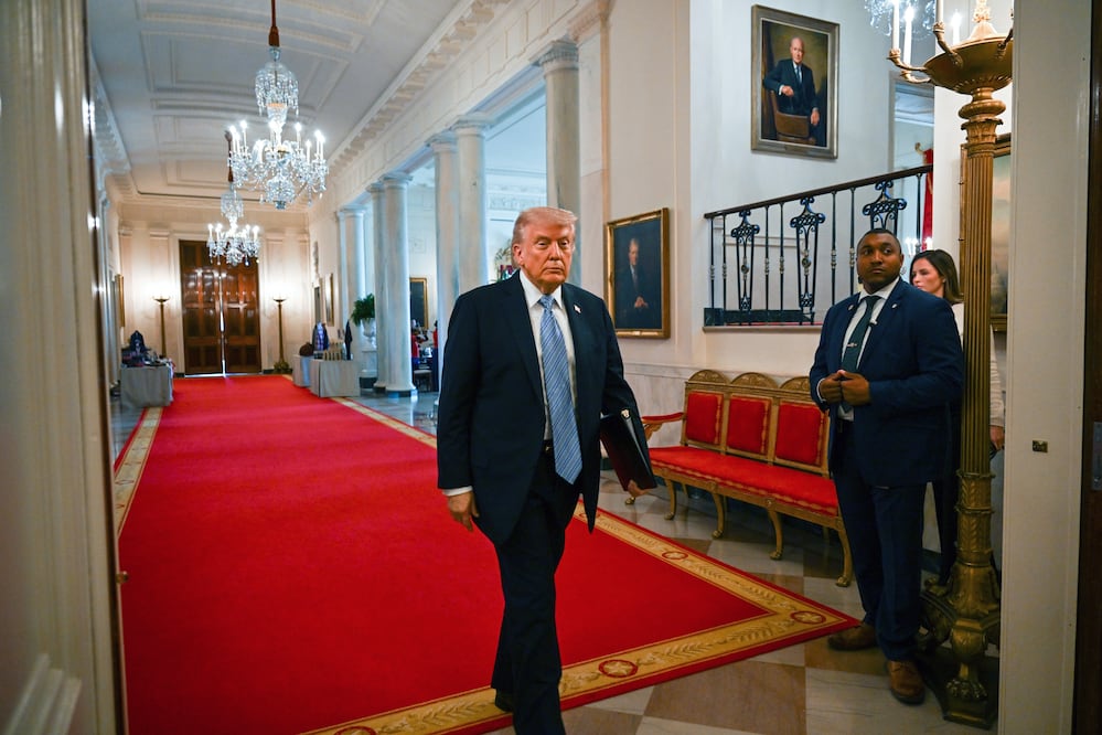 Alerta en Washington: tiroteo cerca de la Casa Blanca deja un herido. EFE/EPA/ANNABELLE GORDON / UPI / POOL