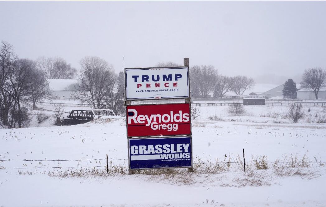 Tormenta de nieve paraliza regiones cruciales previo a las Primarias en Iowa. (AP Photo/Carolyn Kaster)