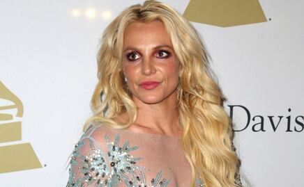 Britney Spears presume rutina de ejercicio con video en crop top y minishort 