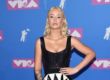 Iggy Azalea luce 'bikini body' de impacto tras dar a luz