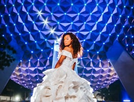 Lanzan vestido de novia en honor a los 50 años de Walt Disney World