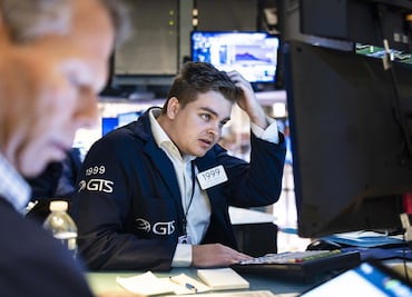 Bolsa de Nueva York se desploma ante temor de una eventual recesión