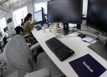 Facebook pagará hasta 22 dls la hora por revisar contenido violento