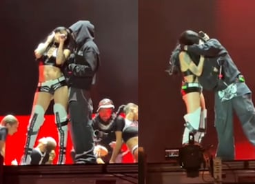 Cazzu besa a famoso cantante argentino en su regreso al escenario. ¿Ya olvidó a Christian Nodal?