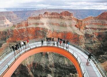 Turista muere por tratar de tomar una selfie en el Gran Cañón
